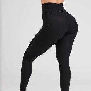 BUFFBUNNY Monarch Leggings